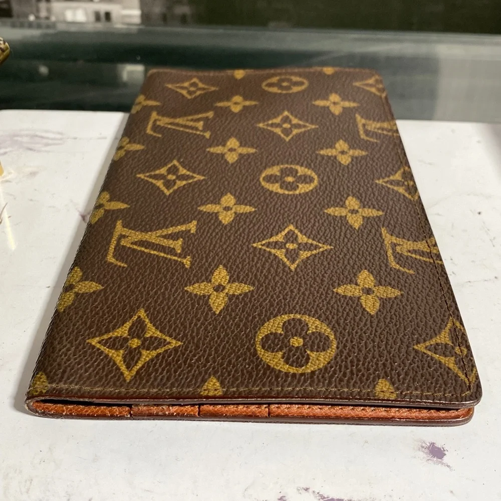 Authentic Louis Vuitton Monogram Checkbook/Phone Continental Wallet - Picture 14 of 16